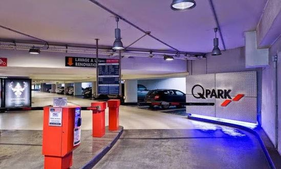 Parking entrance illustration for Q-Park OMNI in Edinburgh